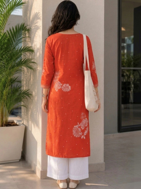 Zyla Women Floral Printed Thread Work Kurta - Image 3