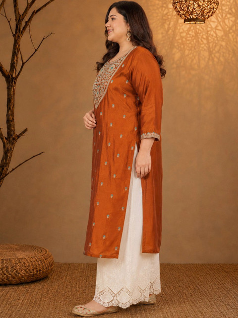 FULL BLOOM Women Embroidered Thread Work Kurta - Image 7