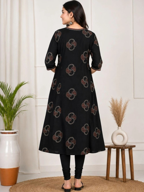 SHIFZ Women Ethnic Motifs Printed Thread Work Anarkali Kurta - Image 2
