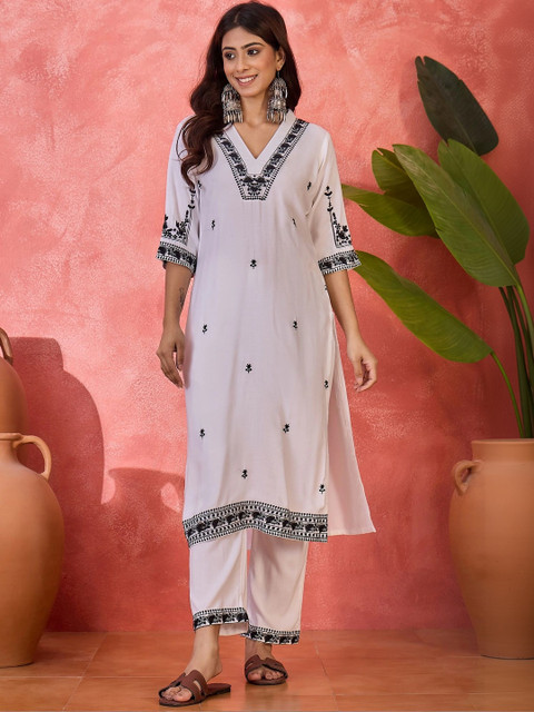 Sangria Embroidered Tunic with Trousers