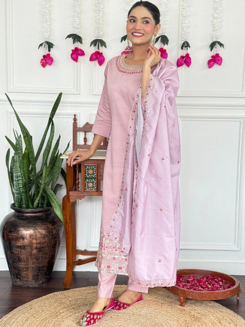 GOPIKA VASTRA Women Ethnic Motifs Embroidered Regular Thread Work Kurta with Trousers & With Dupatta - Image 4