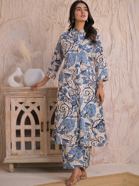 SAANWRI Women Floral Printed Kurta