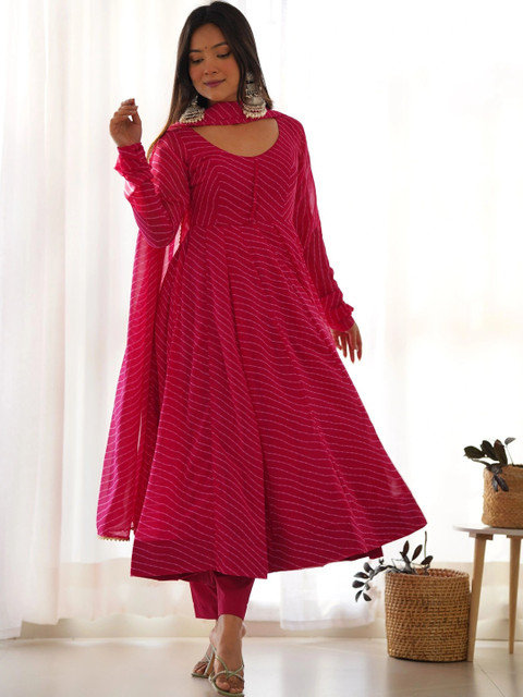 NORAFLEX Women Leheriya Printed Empire Kurta with Trousers & With Dupatta - Image 7