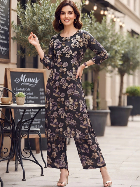Nayo Floral Printed Top with Trousers