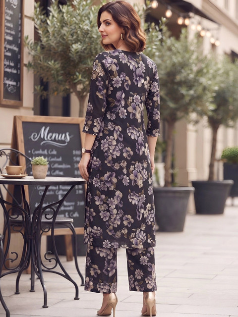 Nayo Floral Printed Top with Trousers - Image 3