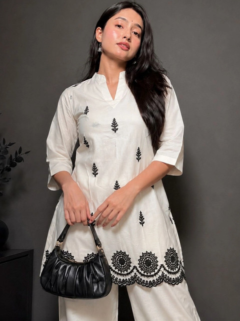 TWINS LADY Cotton Embroidered Top with Palazzos - Image 3