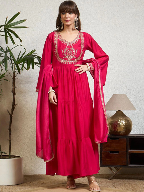 Honky Tonky Women Ethnic Motifs Embroidered Tiered Kurta with Trousers & With Dupatta