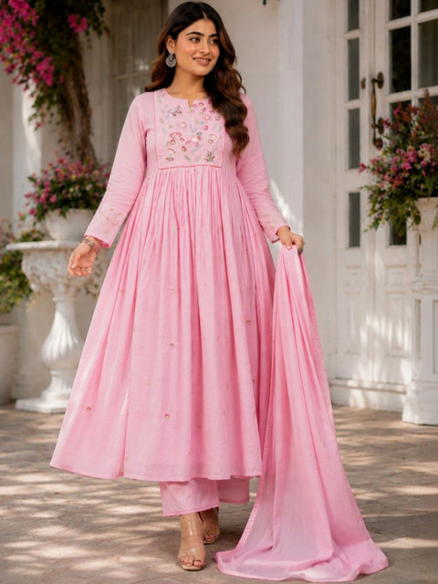 Tankori Women Ethnic Motifs Embroidered Empire Thread Work Chanderi Silk Kurta with Trousers & With Dupatta