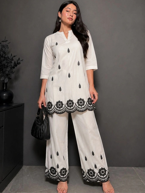 TWINS LADY Cotton Embroidered Top with Palazzos - Image 4