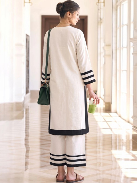 Aaghnya Women Regular Kurta with Palazzos - Image 3