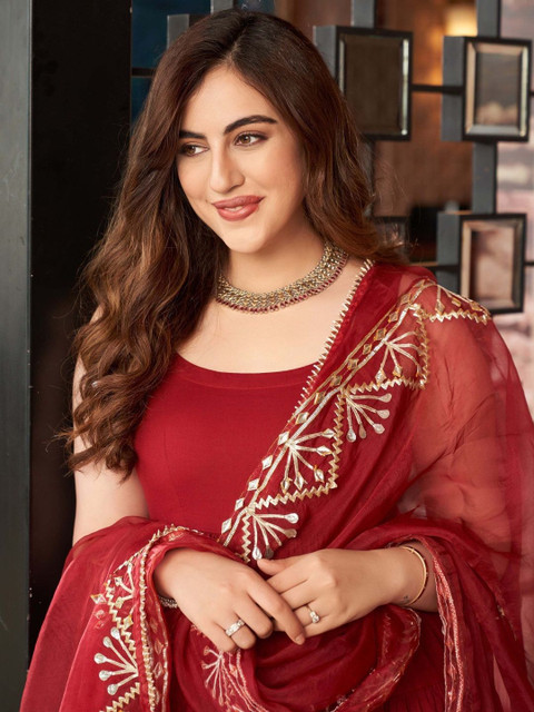 Vastranikhar Women Ethnic Motifs Tiered Thread Work Pure Cotton Kurta with Trousers & With Dupatta - Image 3
