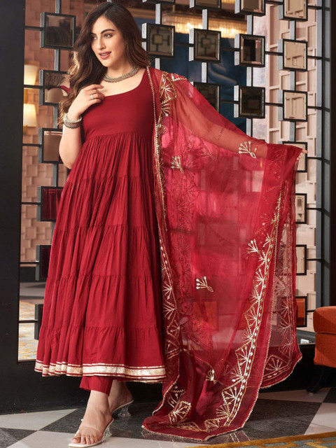Vastranikhar Women Ethnic Motifs Tiered Thread Work Pure Cotton Kurta with Trousers & With Dupatta - Image 4