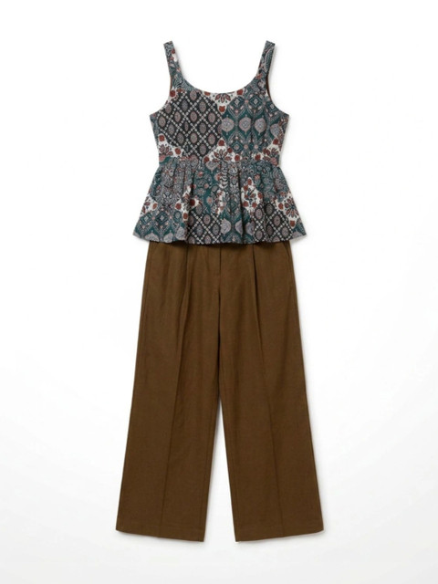 Istyle Can Grandeur & Majestic Artwork Cotton Printed Top with Trousers - Image 4