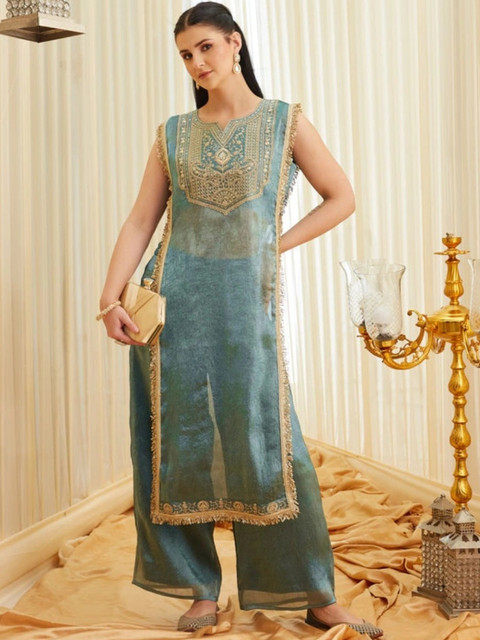 TWINS LADY Women Ethnic Motifs Embroidered Regular Gotta Patti Kurta with Palazzos - Image 7