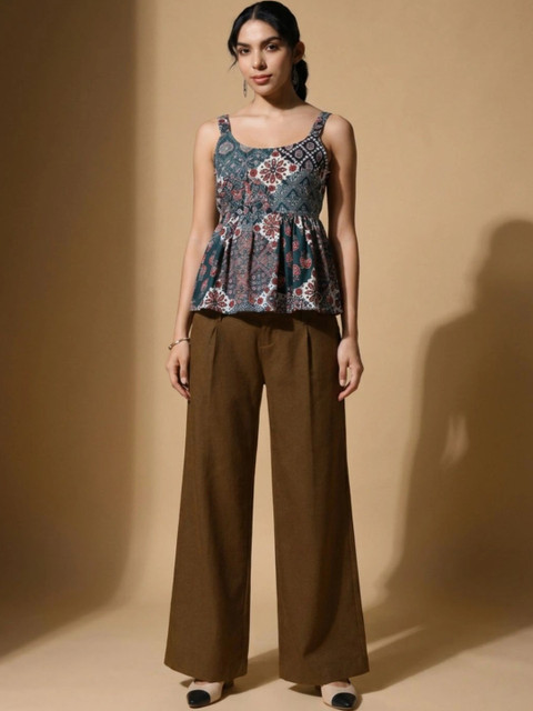 Istyle Can Grandeur & Majestic Artwork Cotton Printed Top with Trousers