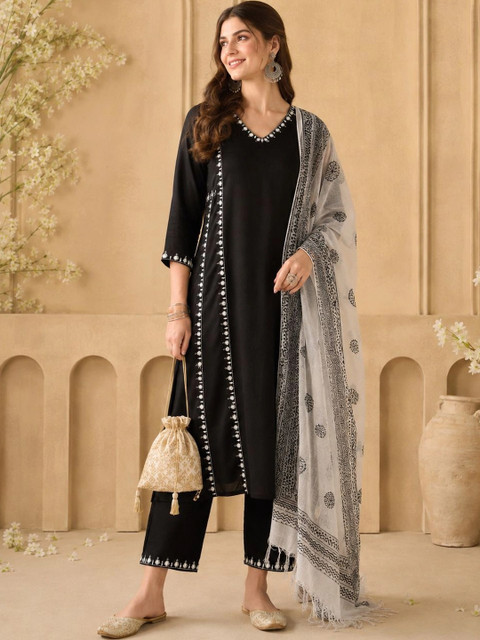 Anouk Women Ethnic Motifs Embroidered Regular Kurta with Trousers & With Dupatta