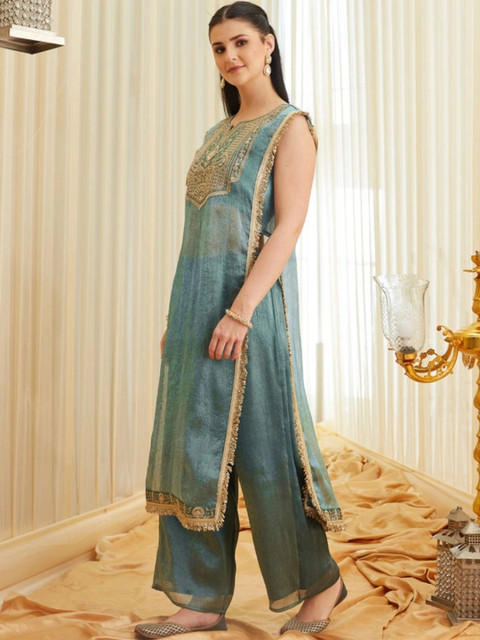 TWINS LADY Women Ethnic Motifs Embroidered Regular Gotta Patti Kurta with Palazzos - Image 6