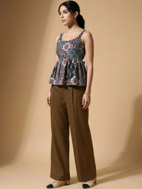 Istyle Can Grandeur & Majestic Artwork Cotton Printed Top with Trousers - Image 2