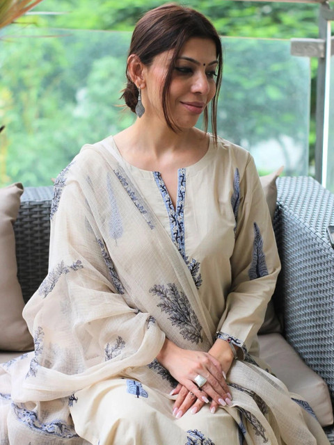 Anouk Women Ethnic Motifs Printed Regular Kurta with Trousers & With Dupatta - Image 2