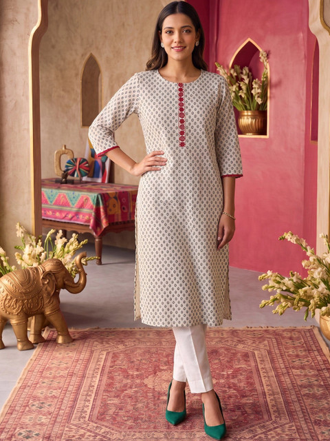 Rangita Women Geometric Printed Thread Work Kurta