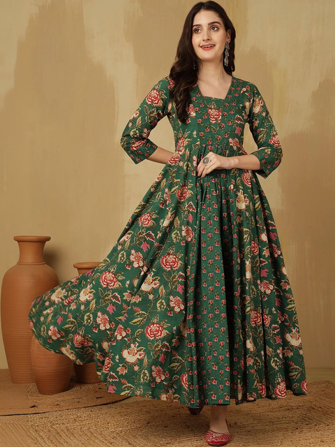 Sangria Women Floral Printed Floral Anarkali Kurta
