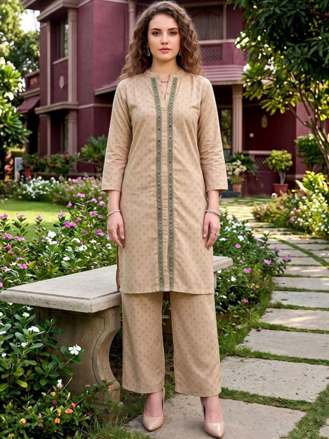 Laasika Floral Printed Tunic with Palazzos