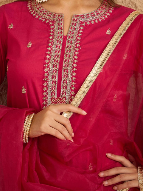 AVANSHEE Women Ethnic Motifs Embroidered Regular Thread Work Kurta with Trousers & With Dupatta - Image 2