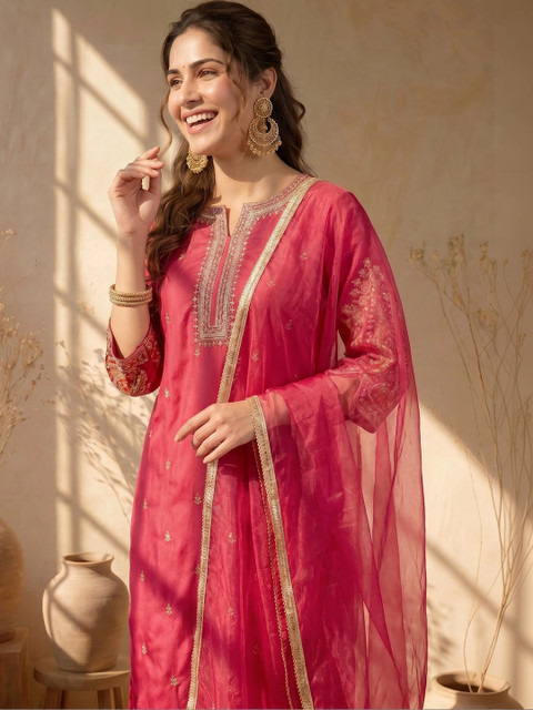 AVANSHEE Women Ethnic Motifs Embroidered Regular Thread Work Kurta with Trousers & With Dupatta - Image 5