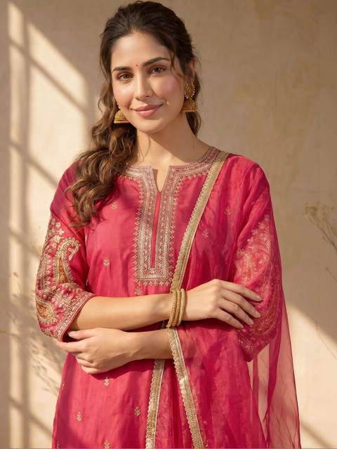 AVANSHEE Women Ethnic Motifs Embroidered Regular Thread Work Kurta with Trousers & With Dupatta - Image 3