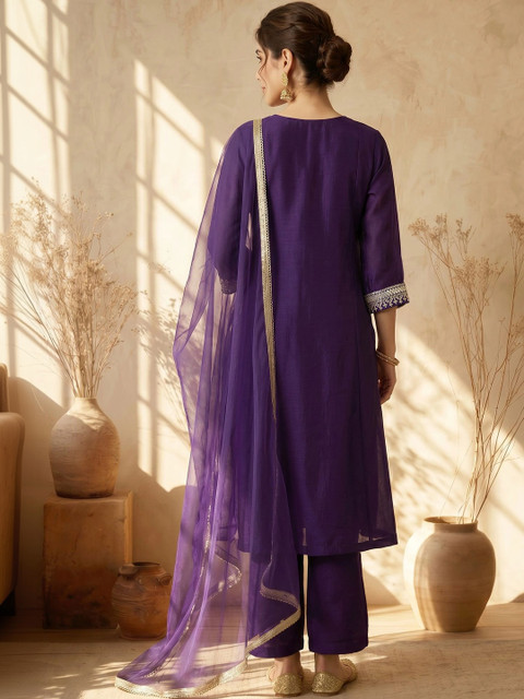 AVANSHEE Women Ethnic Motifs Embroidered Regular Kurta with Trousers & With Dupatta - Image 7