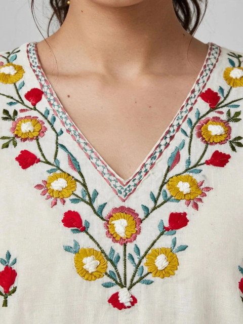 DEV DESIGNER Women Floral Embroidered Regular Pure Cotton Kurta with Trousers - Image 5