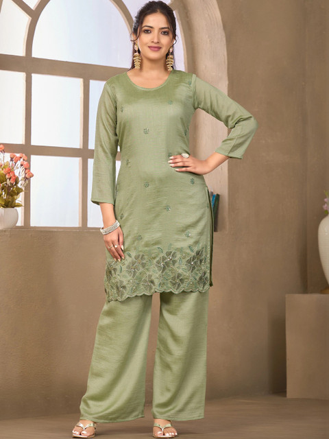Sangria Embellished Tunic with Palazzos - Image 3