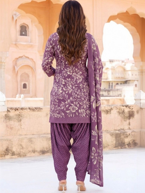 shree jeenmata collection Printed Pure Cotton Unstitched Dress Material - Image 3