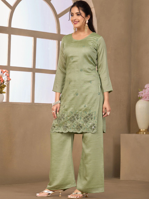 Sangria Embellished Tunic with Palazzos - Image 5