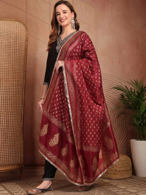 Clora Creation Ethnic Motifs Foil Print Dupatta with Sequinned - Image 5