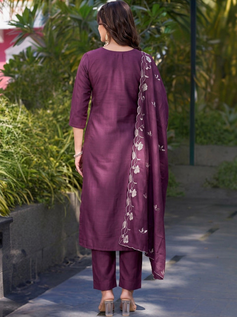 Tshirts Buddy Embroidered Tunic with Trousers - Image 2