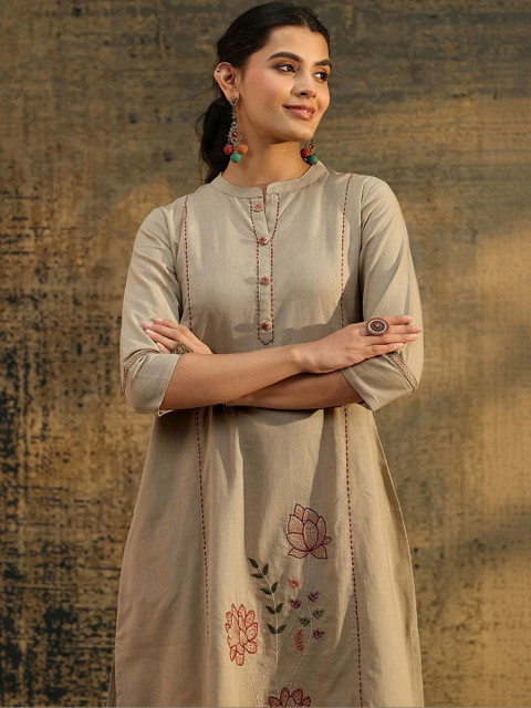 Libas Floral Embroidered Tunic with Trousers - Image 5