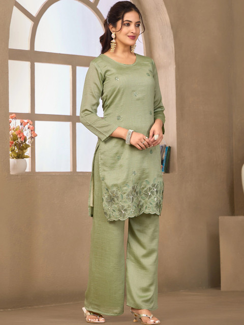 Sangria Embellished Tunic with Palazzos - Image 7