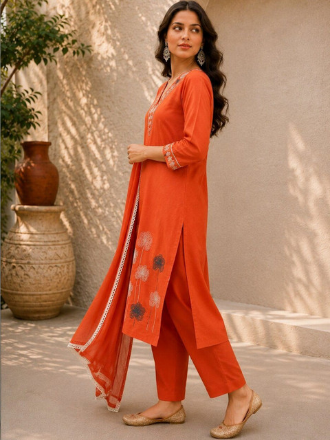Moda Rapido Women Ethnic Motifs Embroidered Regular Thread Work Kurta with Trousers & With Dupatta - Image 2