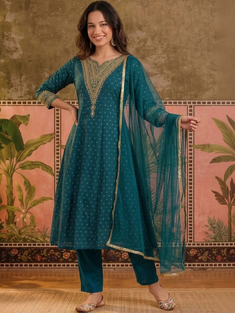 Sangria Women Ethnic Motifs Printed Regular Thread Work Pure Silk Kurta with Trousers & With Dupatta