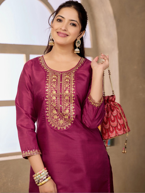 Sangria Embroidered Tunic with Trousers - Image 2