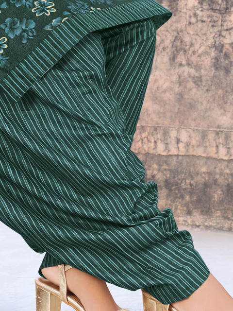 shree jeenmata collection Printed Pure Cotton Unstitched Dress Material - Image 4