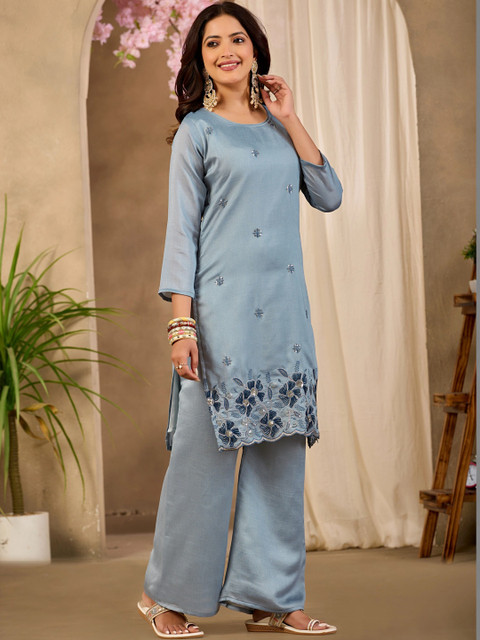 Sangria Floral Embroidered Tunic with Palazzos - Image 7