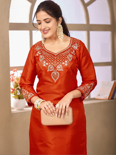 Sangria Embroidered Tunic with Trousers - Image 2
