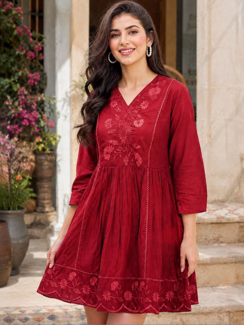 PEACH PIPER Floral Embroidered A-Line Dress