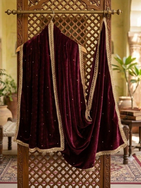 GLOBAL DRESS Velvet Dupatta with Zari