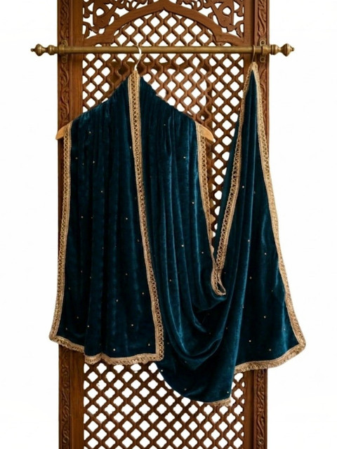 GLOBAL DRESS Velvet Dupatta with Zari - Image 4