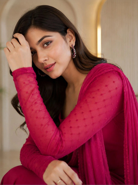 Dhalreza Women Regular Pure Cotton Kurta with Trousers & With Dupatta - Image 2