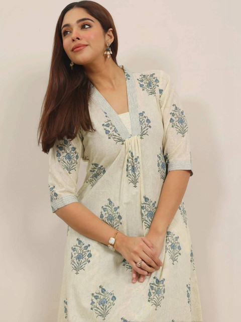 PURSHOTTAM WALA Women Floral Printed Indie Prints Kurta