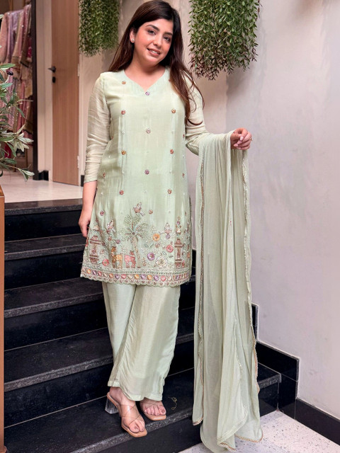 HERE&NOW Women Ethnic Motifs Embroidered Regular Thread Work Kurta with Trousers & With Dupatta - Image 5